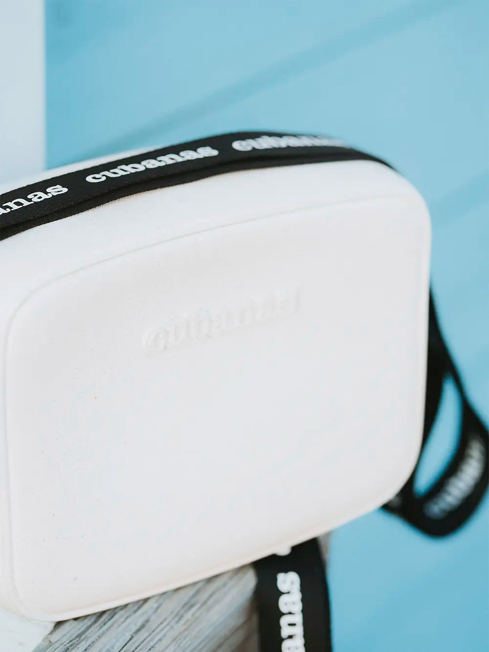 Mala Midi em Branco com Alça