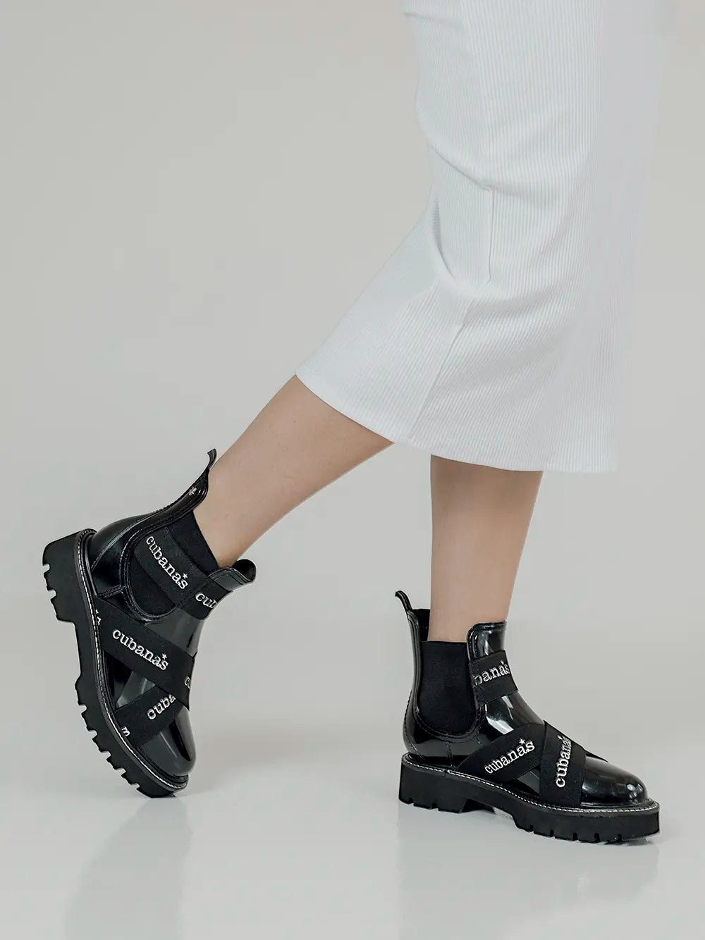 Galocha Preta com Fita Cubanas